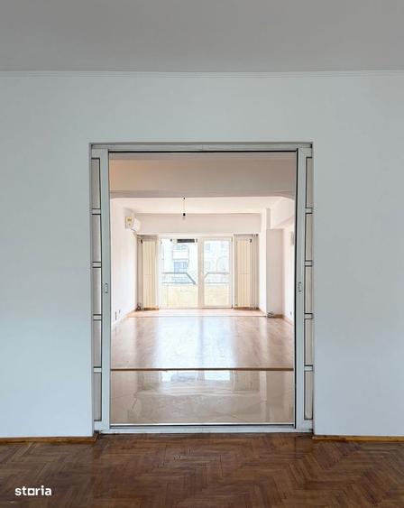 Apartament cu 4 camere, mobilat în Decebal