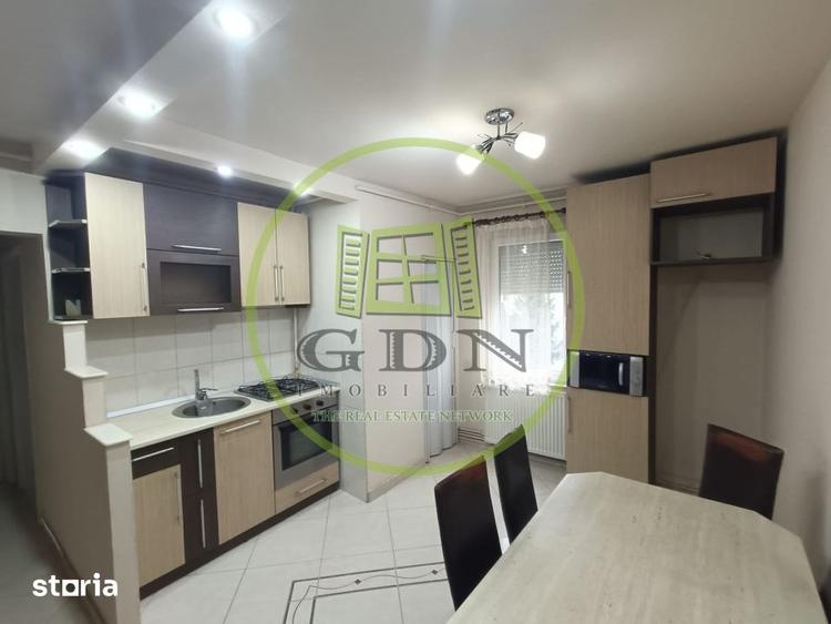 Apartament cu 3 camere, mobilat în Central