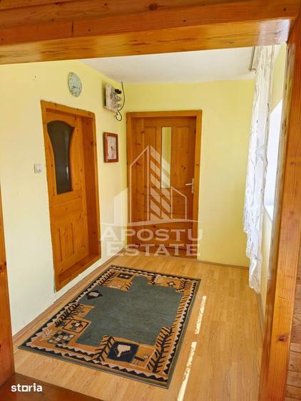 Casă cu 7 camere cu Teren 1000 Mp în Alba
