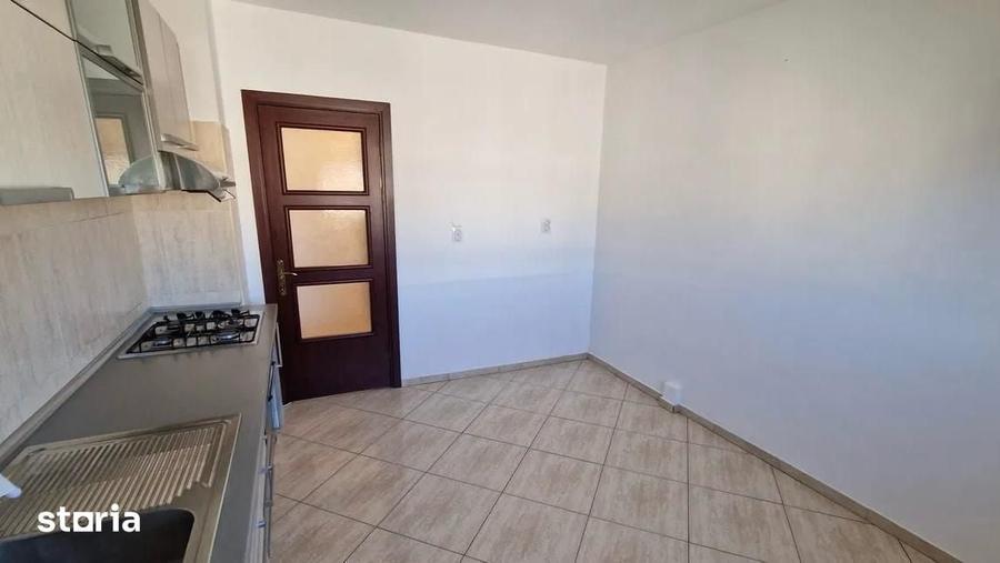 Apartament cu 2 camere decomandat în Centrul Civic