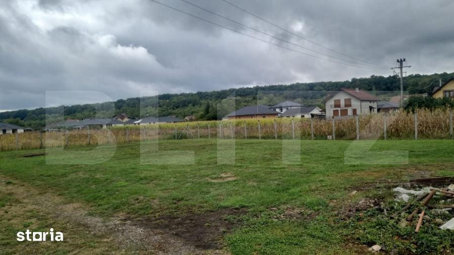 Teren de 800 mp, în Unirea