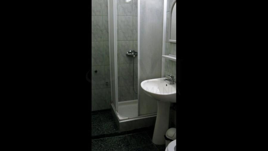Apartament cu 2 camere decomandat în Obor