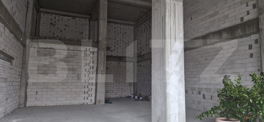 Spațiu comercial, de 170 mp, în Titu