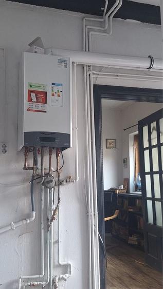 Casă cu 4 camere în Rucăr