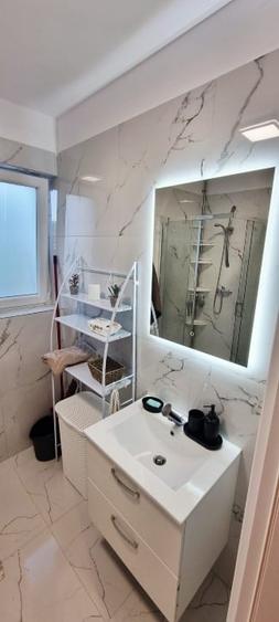 Apartament cu 2 camere decomandat, mobilat în Rahova