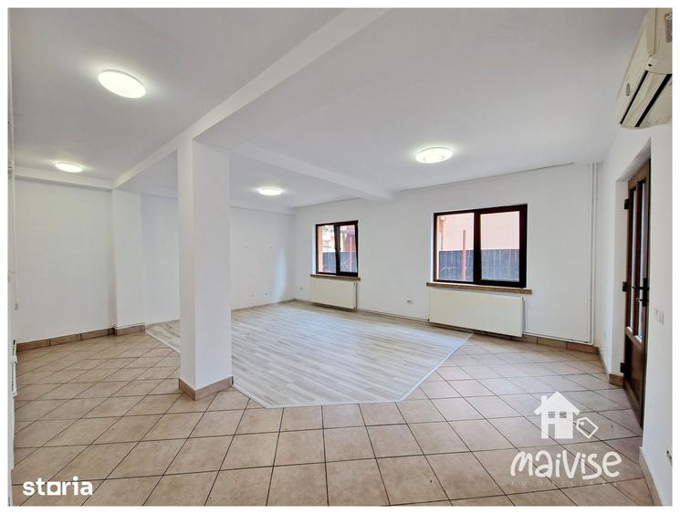 Casă cu 3 camere cu Teren 500 Mp în Tractorul