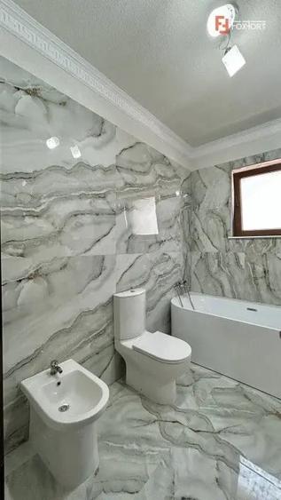 Casă cu 4 camere cu Teren 650 Mp în Ghiroda