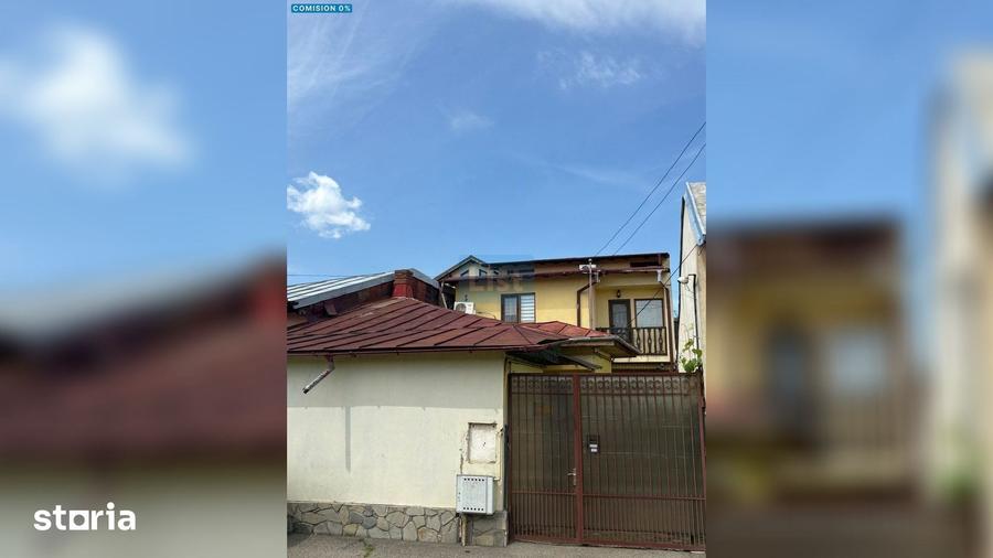 Casă cu 8 camere cu Teren 166 Mp în Gheorghe Doja