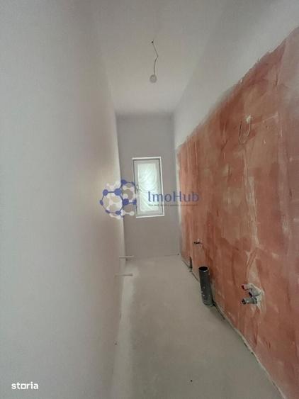 Casă cu 4 camere în Breazu
