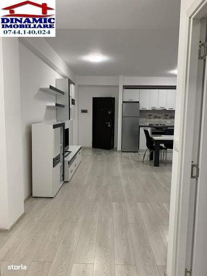 Ap 2 cam, bloc nou, etaj II. Pret 380 euro/ luna - 2