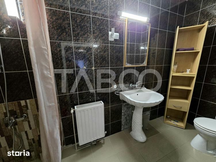 Apartament cu 2 camere nedecomandat în Central — fotografia 3