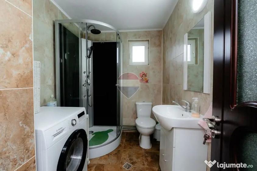 Casă cu 5 camere cu Teren 1800 Mp în Udeni-Zăvoi
