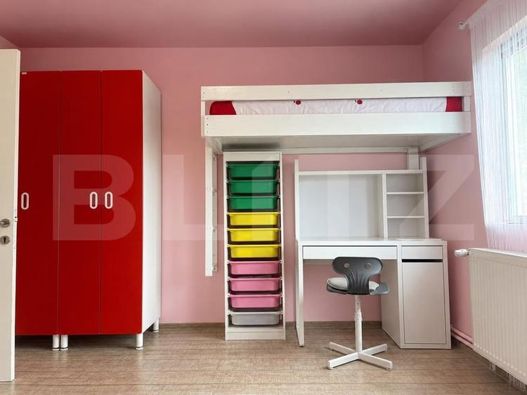 Apartament cu 3 camere decomandat, mobilat în Codlea