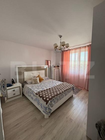Casă individuală cu 5 camere cu Canalizare în Exterior Est