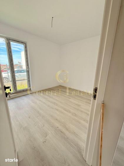 Casă cu 4 camere cu Teren 300 Mp în Sânpetru