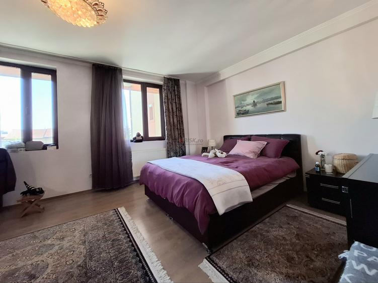 Apartament cu 5 camere decomandat, mobilat în Colentina