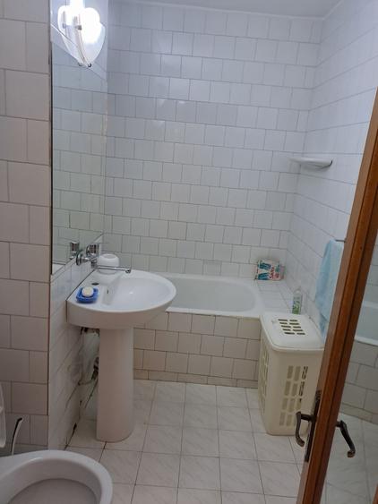 Apartament cu 2 camere decomandat în Albina