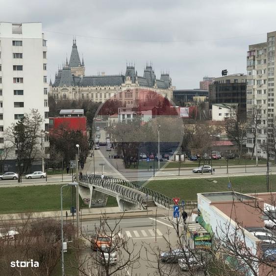 Apartament cu 3 camere semidecomandat în Alexandru cel Bun