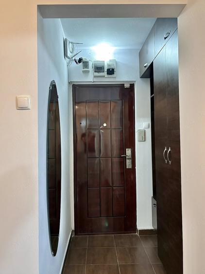 Apartament cu 2 camere decomandat în Progresul