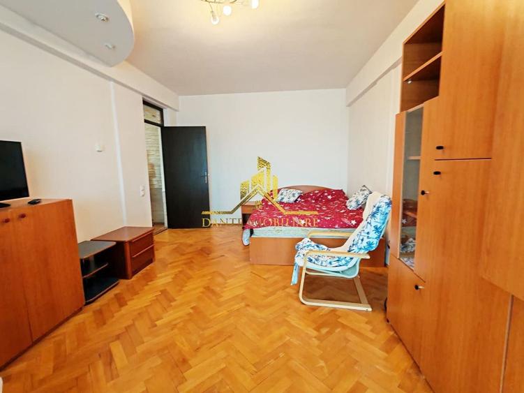 Apartament cu 3 camere decomandat, mobilat în Mănăștur