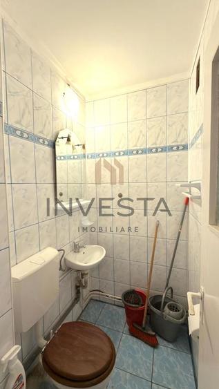 Apartament cu 3 camere decomandat în Între Lacuri