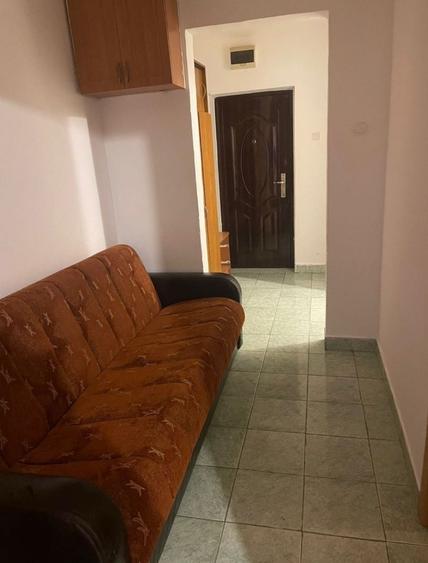 Garsonieră în Calea Romanului