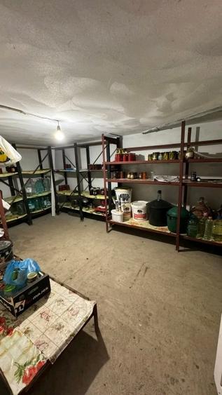 Casă individuală cu 5 camere cu Canalizare în Oncea