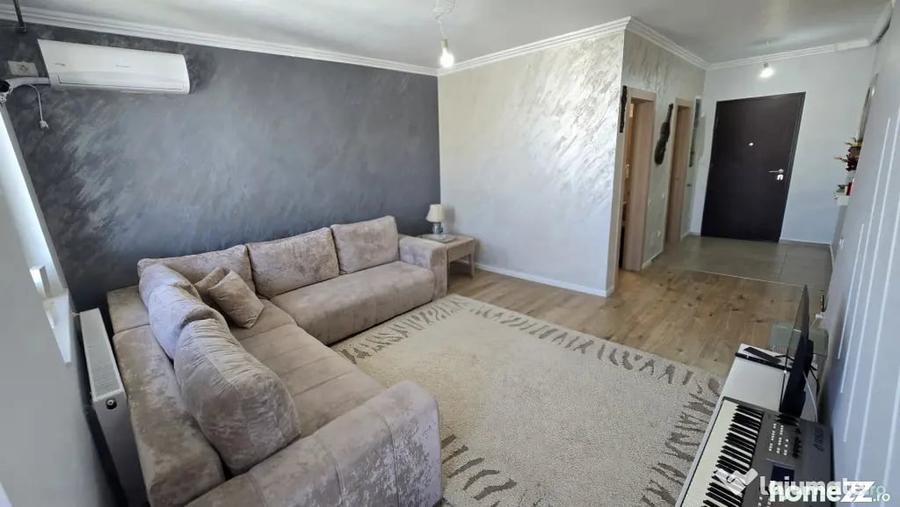 Apartament cu 3 camere decomandat în Ghencea