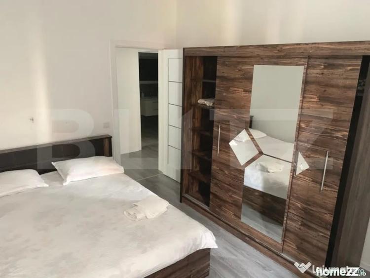 Apartament cu 3 camere decomandat în Ampoi 3