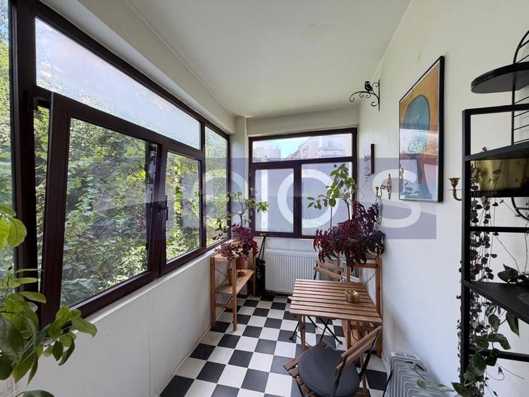 Apartament cu 3 camere, mobilat în Armeneasca