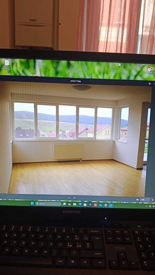Casă cu 4 camere cu Teren 720 Mp în Livezeni