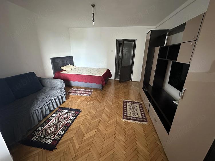 Garsonieră decomandată în Tudor Vladimirescu