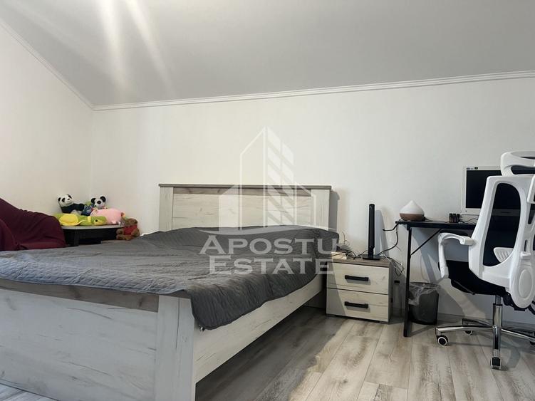 Duplex cu 3 camere cu Canalizare în Sânandrei