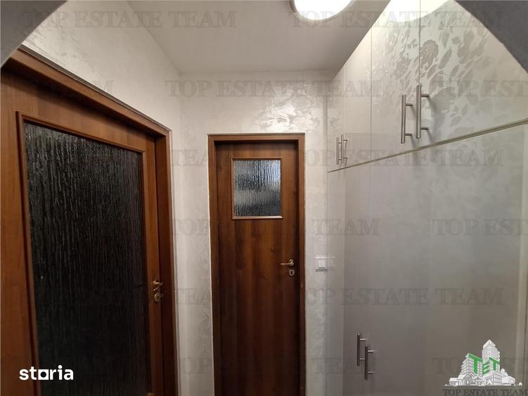 Apartament cu 2 camere semidecomandat în Independenței