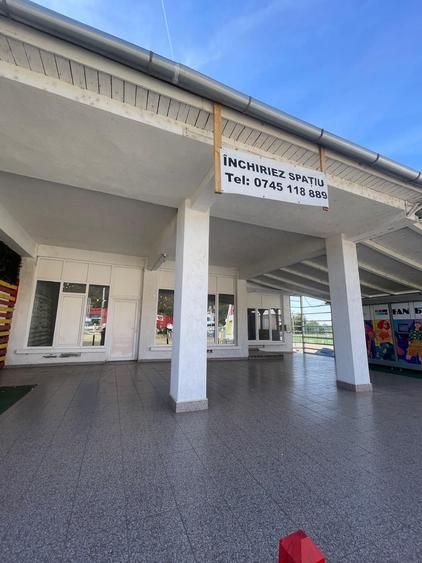 Spațiu comercial, de 150 mp, în Șiria