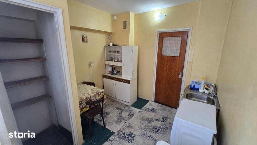 3 camere l 4 min metrou 1 deccembrie 1918 - 4