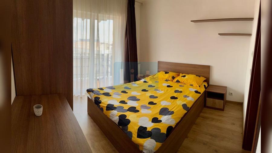 Apartament cu 3 camere semidecomandat, mobilat în Zorilor