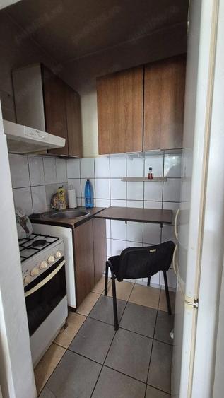 Garsonieră semidecomandată în CET