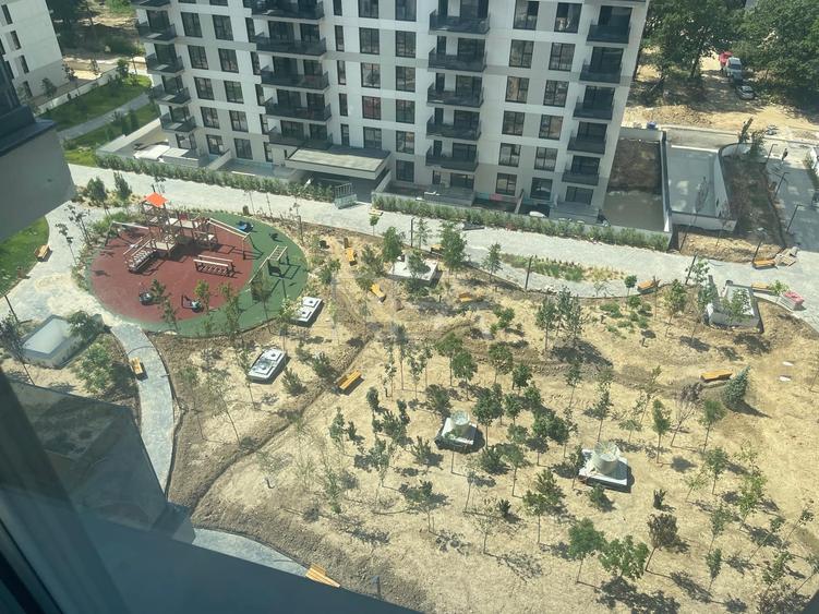 Apartament cu 2 camere decomandat în Aviației