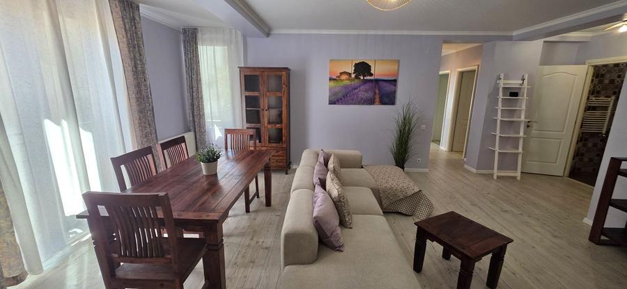 Apartament cu 4 camere decomandat în Cișmigiu