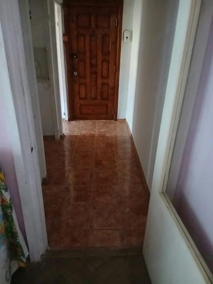 Apartament cu 2 camere semidecomandat în Tuzla