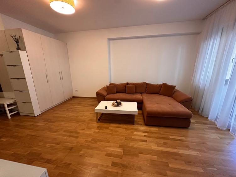 Apartament cu 2 camere semidecomandat în Herăstrău