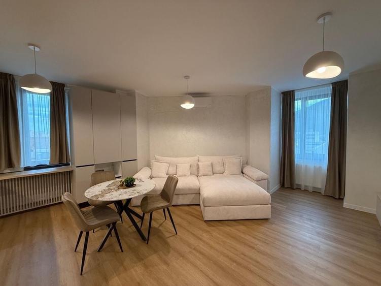 Apartament cu 2 camere în Ultracentral