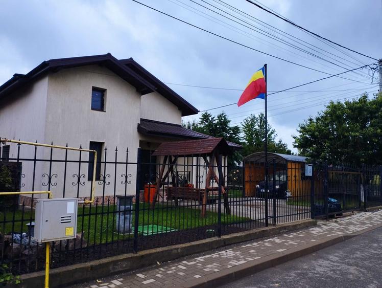 Casă cu 2 camere cu Teren 560 Mp în Valea Lupului