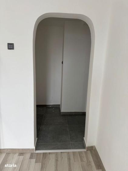 Apartament cu 2 camere în Tei