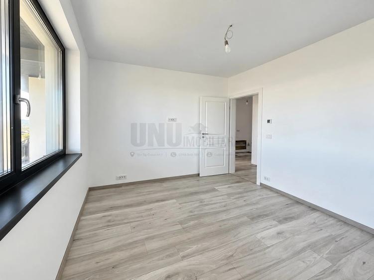 Casă individuală cu 4 camere cu Teren 650 Mp în Tomești