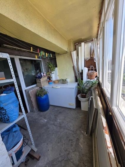 Apartament cu 4 camere decomandat în Rahova
