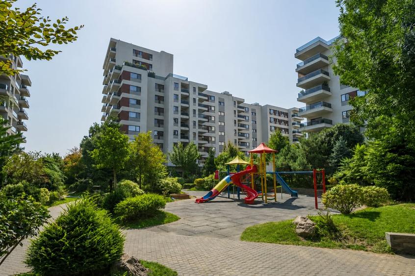 Apartament cu 3 camere decomandat în Nord
