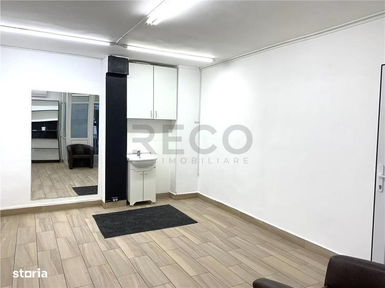 Spațiu comercial, de 23 mp, în Central