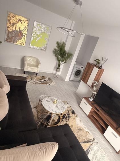 Apartament cu 2 camere semidecomandat în Valea Lupului